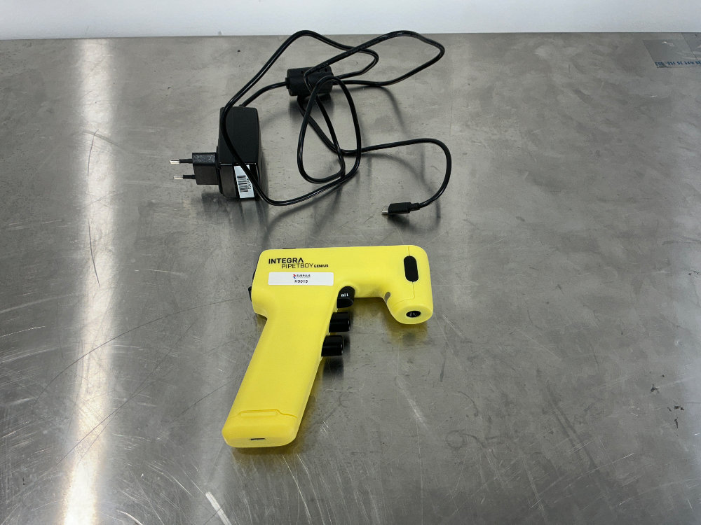 Image of Integra Pipetboy Genius Pipet Filler